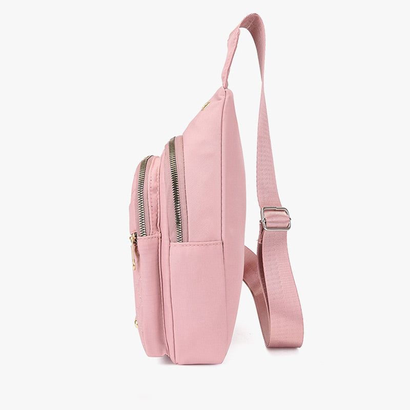 👜Nagy kapacitású vízálló mellkasi táska